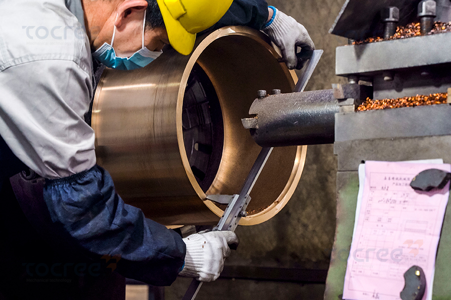 Flanged Self-Lubricating Bearing: Ano Ito, Paano Pumili ng Tama, at Paano Ito I-install nang Tama